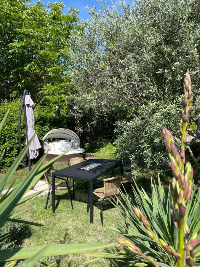 Villa Sainte Victoire Le Cabanon Puyloubier Exterior foto