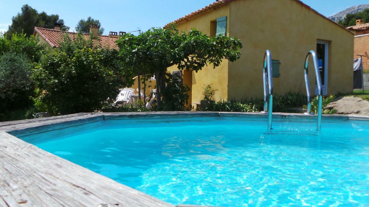 Villa Sainte Victoire Le Cabanon Puyloubier Exterior foto